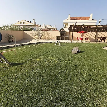 Ostello Tribo Da Praia - Almagreira Surf