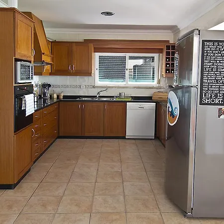 Hostel Tribo Da Praia - Almagreira Surf