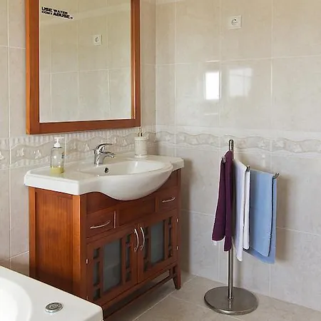 Tribo Da Praia - Almagreira Surf Peniche