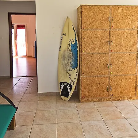 Hostel Tribo Da Praia - Almagreira Surf *