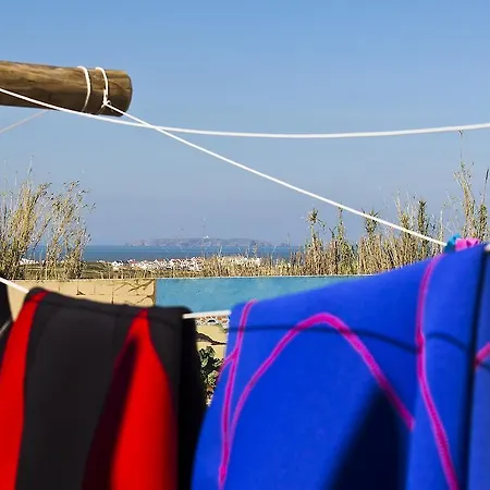 Tribo Da Praia - Almagreira Surf Peniche