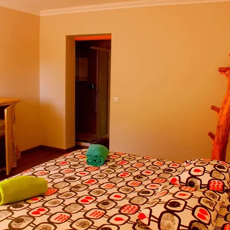 Tribo Da Praia - Almagreira Surf Albergue *