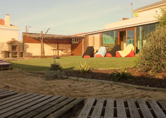 Tribo Da Praia - Almagreira Surf