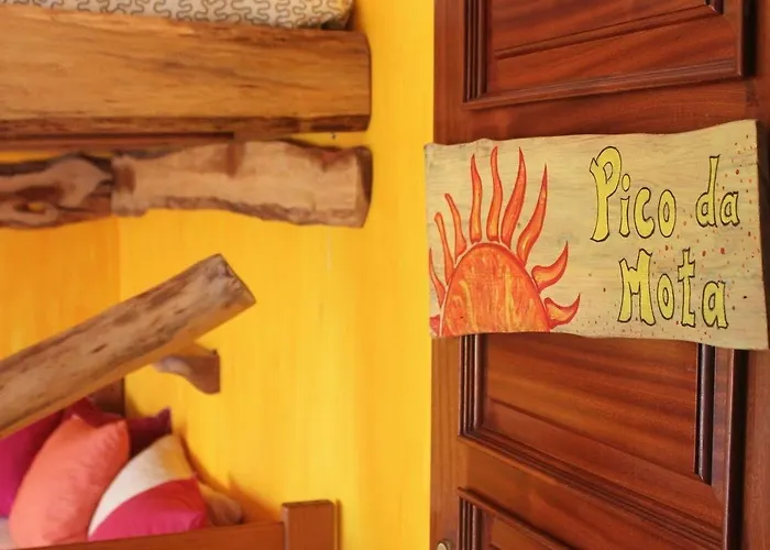 Хостел Tribo Da Praia - Almagreira Surf Пениши